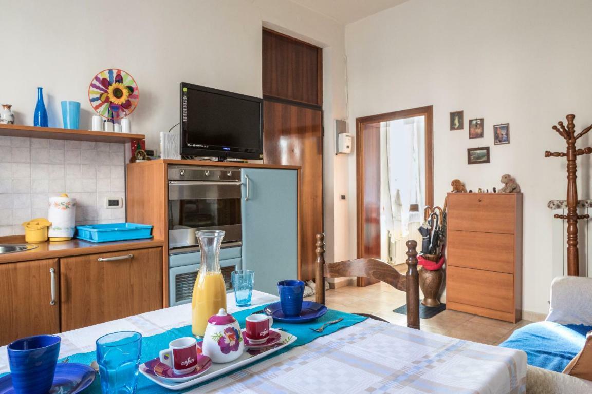 Casa Vacanza Lyudmyla Mestre Extérieur photo